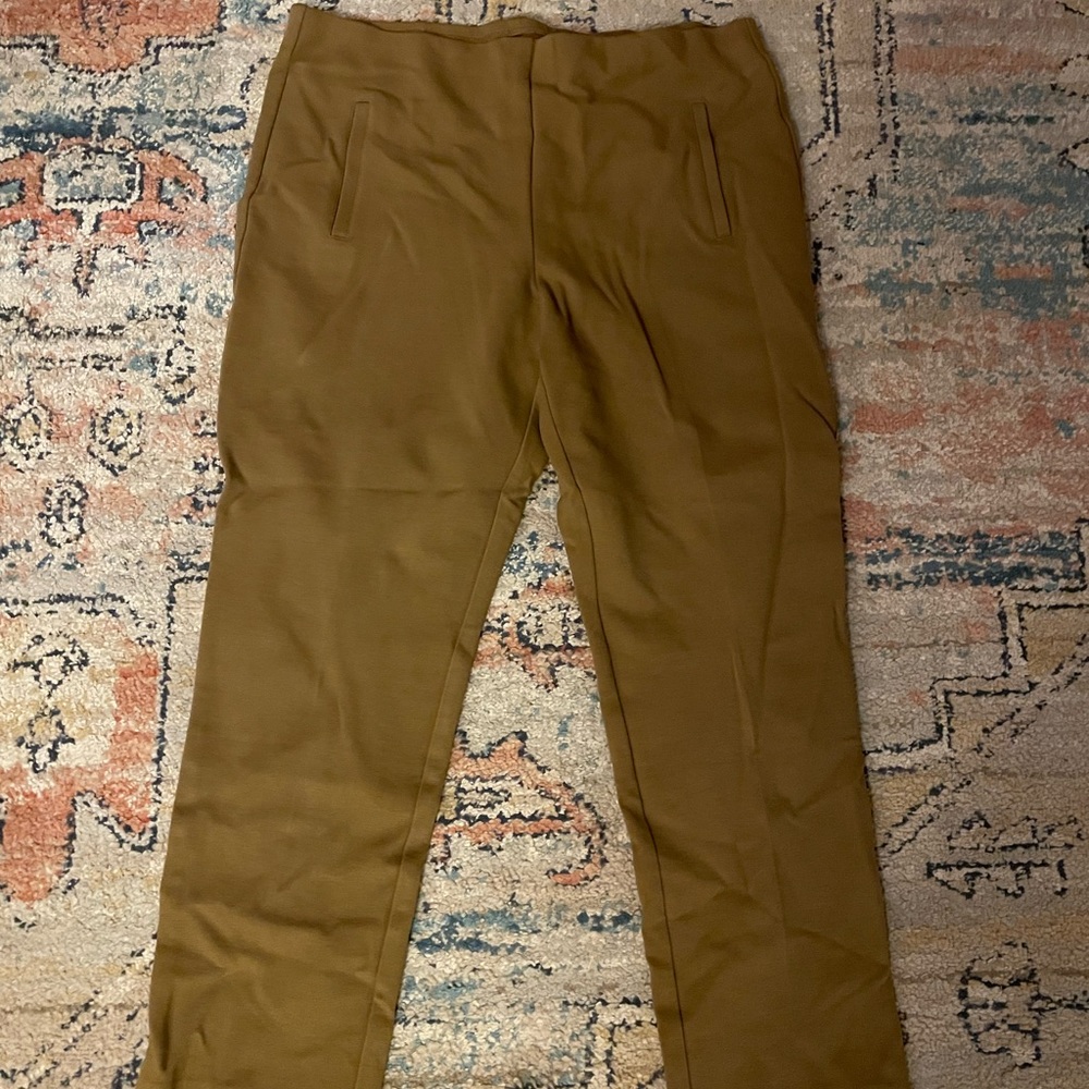 Chico’s Ankle Pant